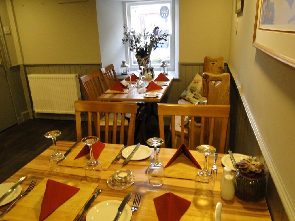 The Red Lion Inn Doune Exterior photo