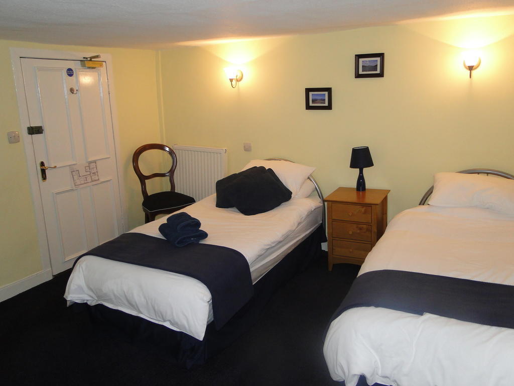 The Red Lion Inn Doune Room photo