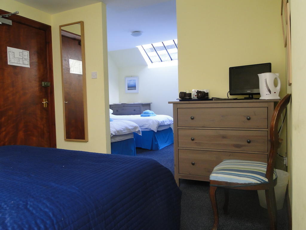 The Red Lion Inn Doune Room photo