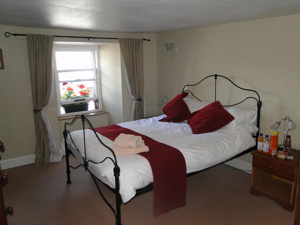 The Red Lion Inn Doune Room photo