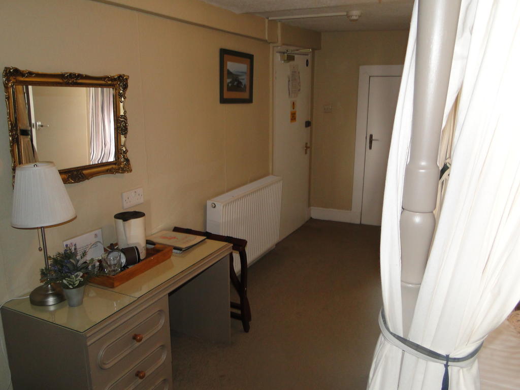 The Red Lion Inn Doune Room photo